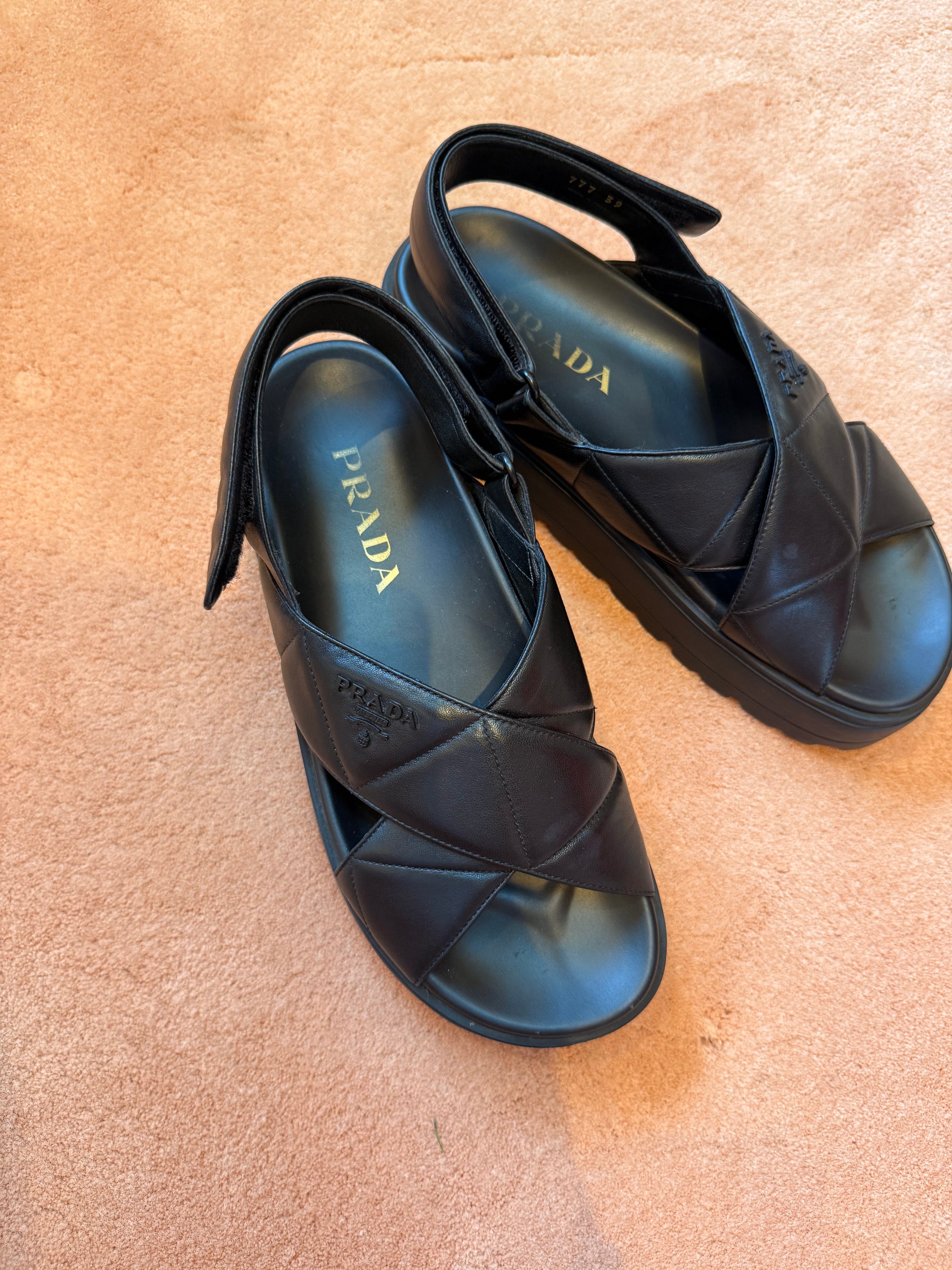 Prada criss cross leather sandal s39