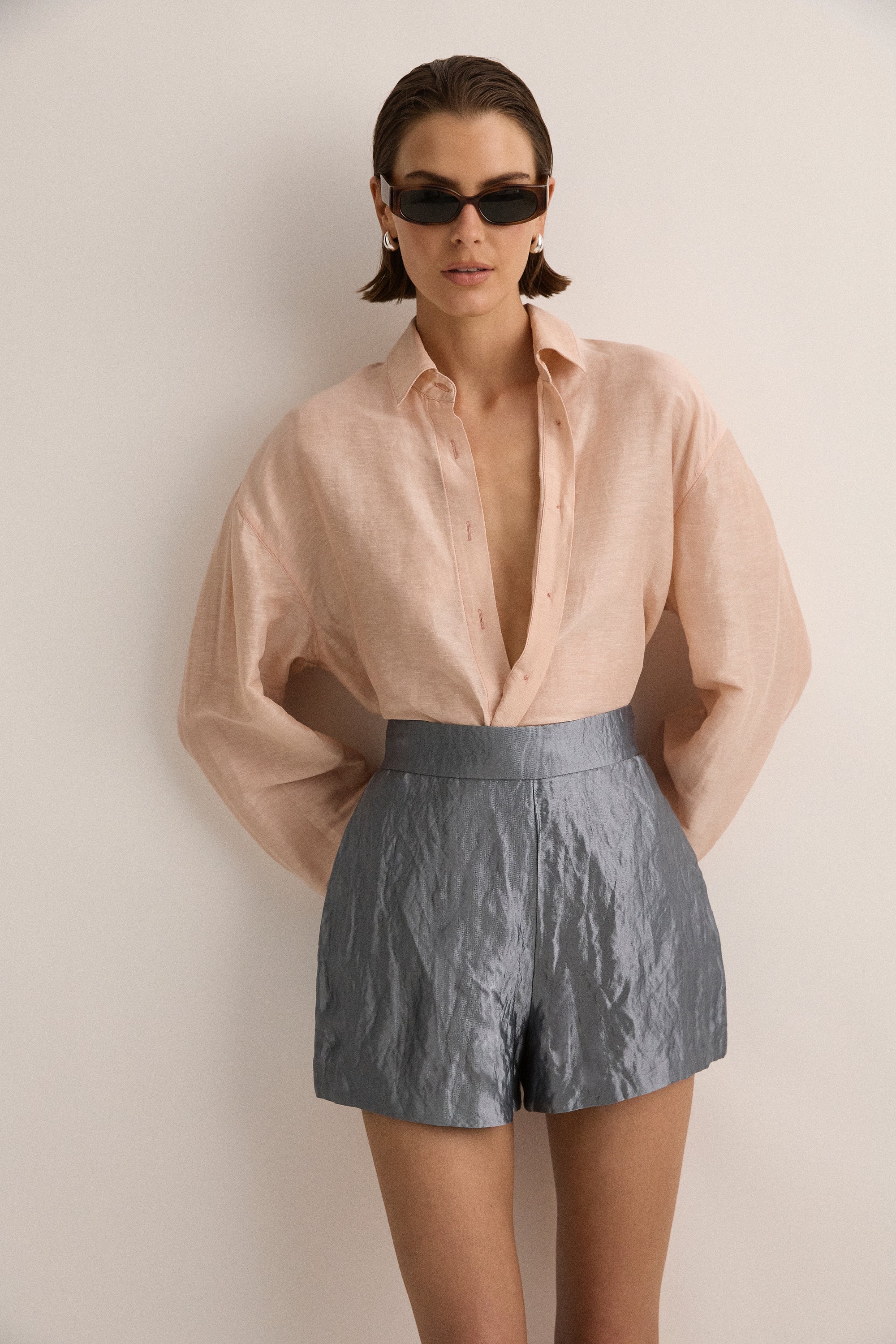 Eos Short | Metallic Silver