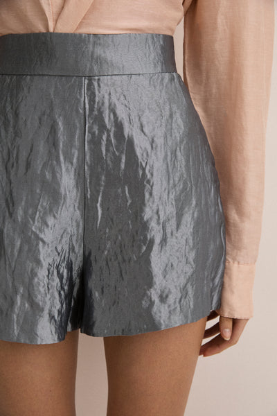 Eos Short | Metallic Silver