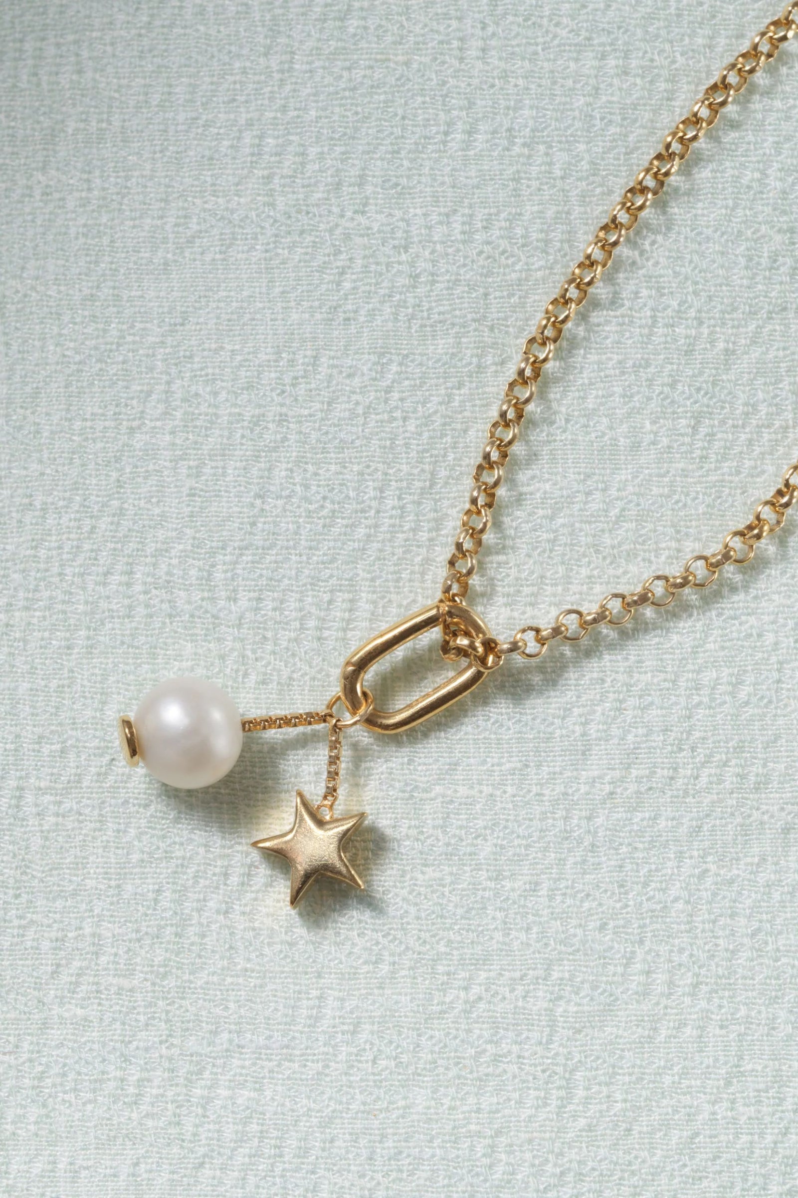 Star Charm | Pearls & 9 Karat Gold