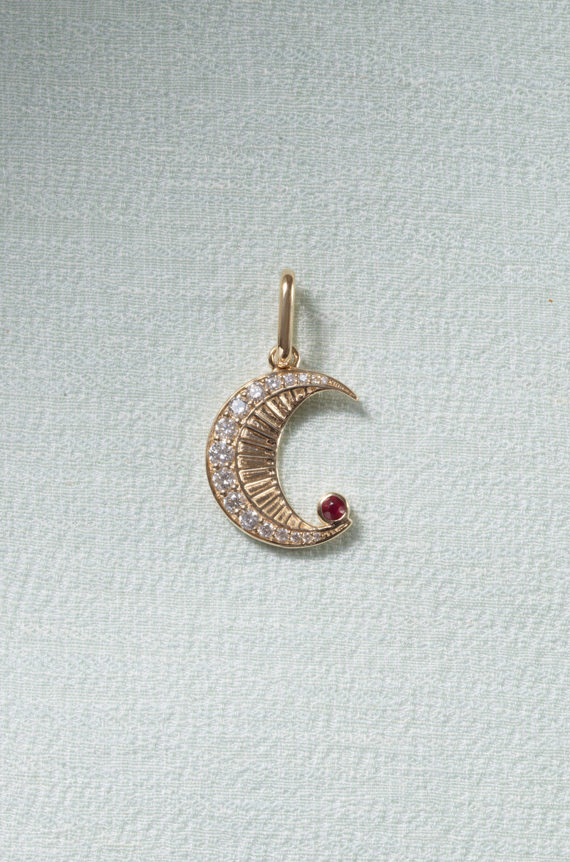 La Luna Charm | Diamonds & 9-Karat Gold