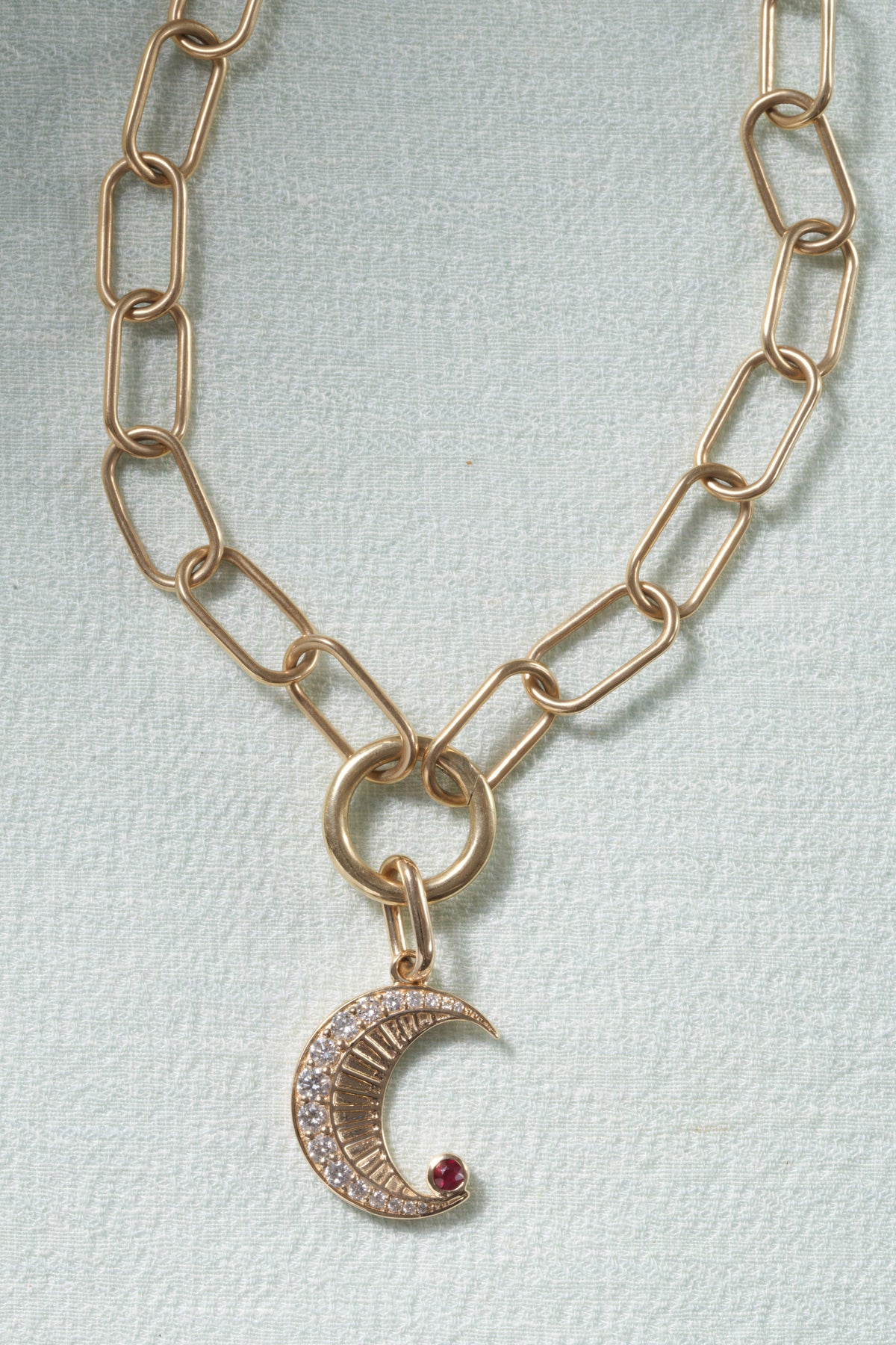 La Luna Charm | Diamonds & 9-Karat Gold